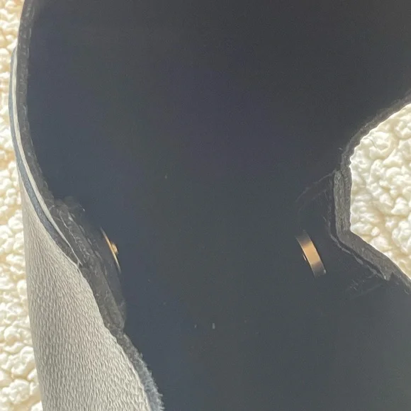 Portland Leather Black Pebbled Naomi Large Bag - Picture 8 of 12